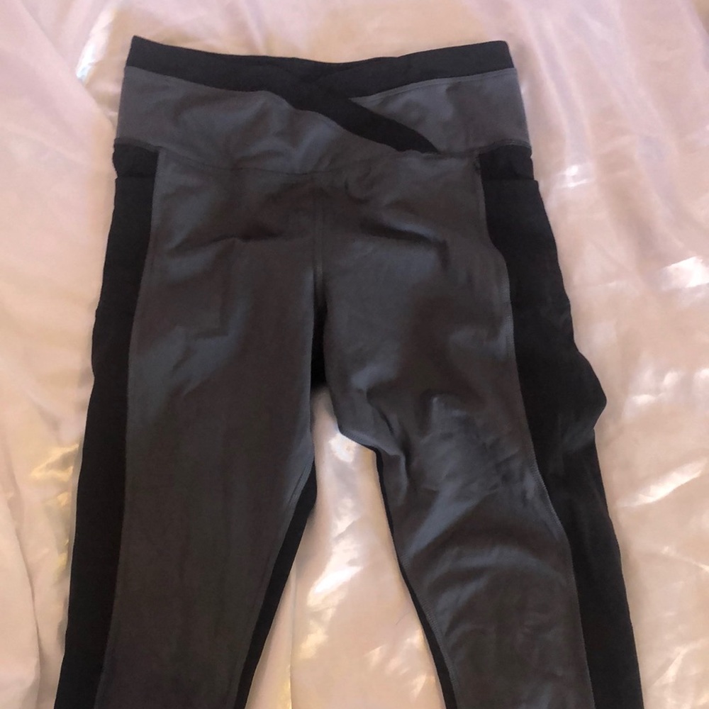 Black and grey leggings
